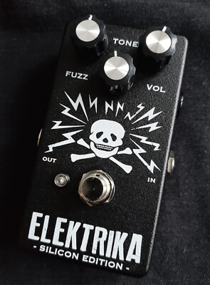 JDM Pedals ''Silicon Elektrika'' Fuzz Pedal - Buzzaround Style Fuzz INSANE SUSTAIN