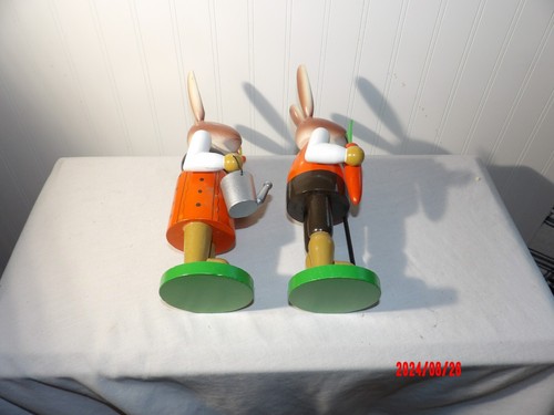 Vintage DDR Germany Easter Wooden Rabbit w Rack x2 - Picture 7 of 7