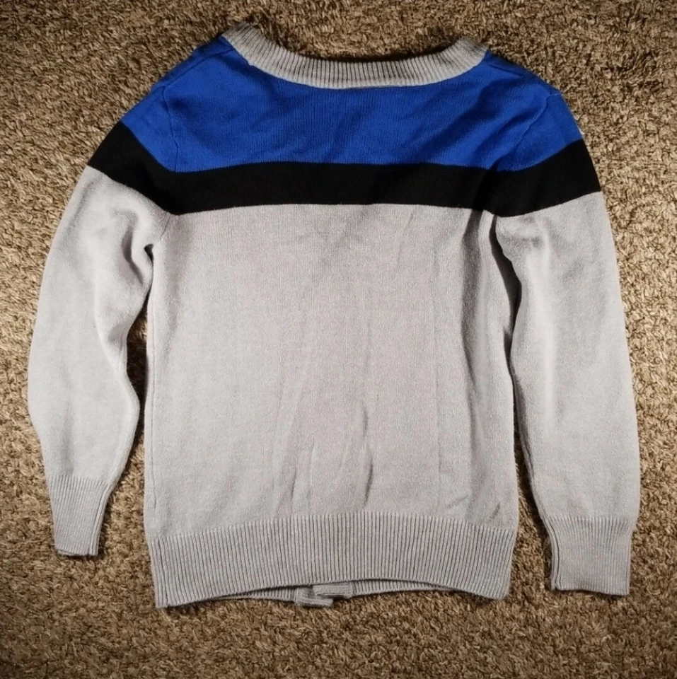 Crazy 8 Boys Striped Color Block Cardigan Sweater Size Small (5/6) Grey Blue - Image 2 of 2