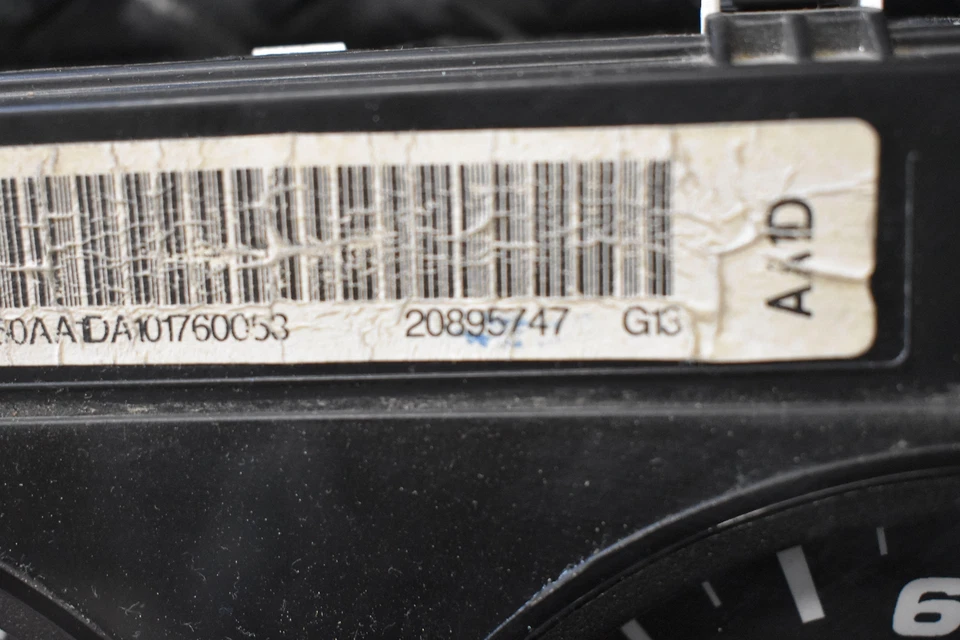 Cuadro de instrumentos velocímetro GMC Sierra 1500 2009-2013 189 k AT 2089574 Foto 3 de 4