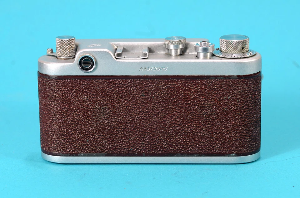 RARE Dark RED, Early type FED 2 Serviced CLA LEICA Film Camera Industar-26 Lens - Image 4 of 4