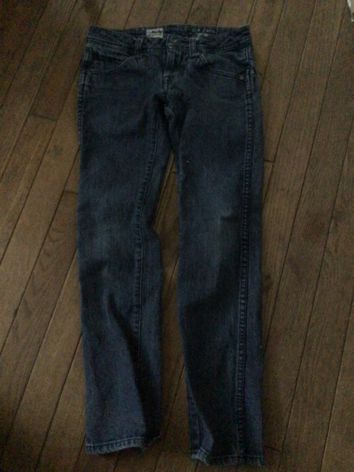 JEANS JUVENILES VOLCOM DENIM PIERNA REGULAR TALLA 8 (24) Foto 2 de 3