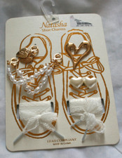 Shoe Lace Charms For Sneakers Gold tone metal faux peaarls 4 charms Lace Laces