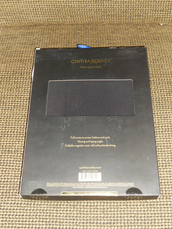 Cynthia Rowley Magnetic Folio for 9 to 10 Inch Tablets Black Gold New - Image 2 of 3