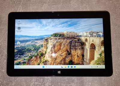 DELL Venue 11 Pro 2in1 - 7130 MS (4GB / 128GB) Windows 11 pro