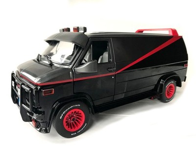 Greenlight The A-Team 1983 GMC Vandura Van 1:18 Modellauto 13521