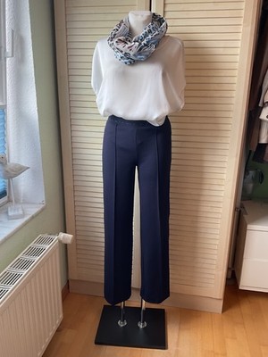 Tolle Hose von RICH&ROYAL dunkelblau Gr. 34