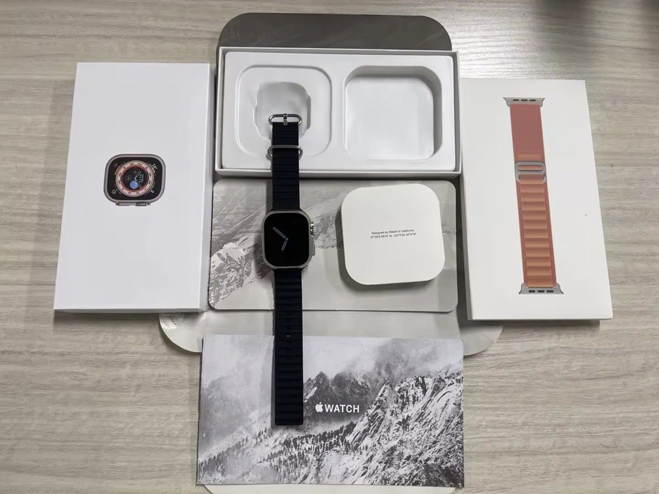 Apple Watch Ultra 2 2nd Generation GPS & Cellular 49mm - Titanium Black 