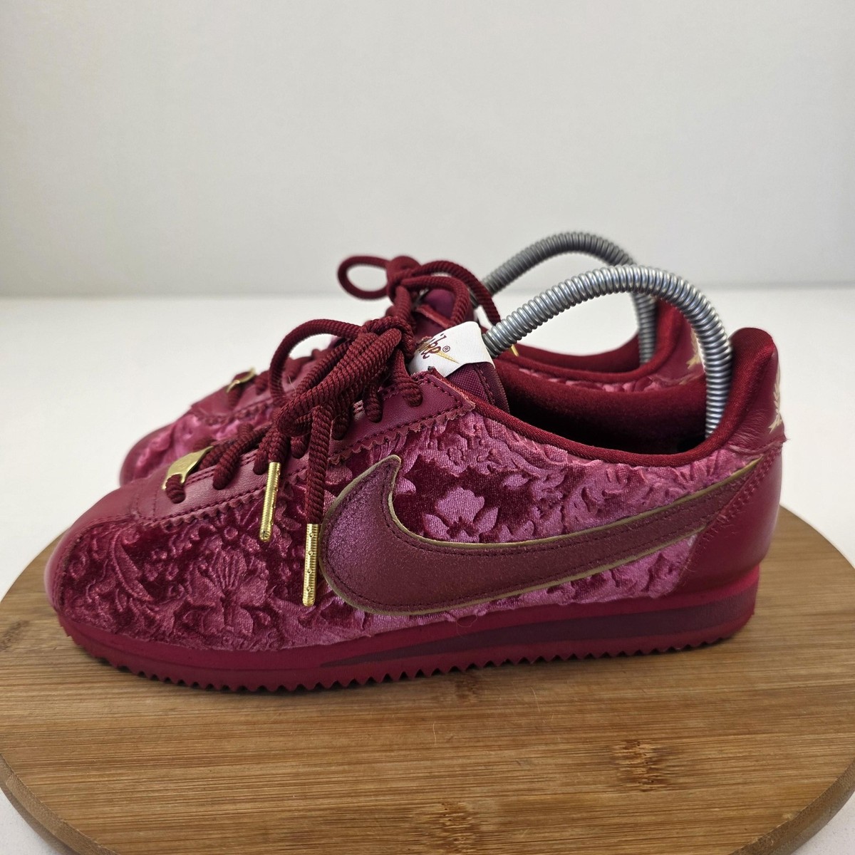 nike cortez womens burgundy
