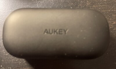 AUKEY EPT21JP In-Ear Headphones With Charging Case - Black