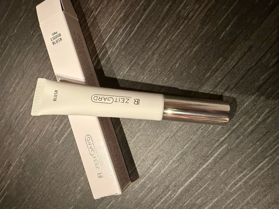 LR ZEITGARD Signature Silky Liquid Blush Light Pink, 10 ml, Neu - Bild 3 von 3