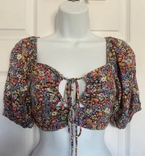 Women’s Wild Fable Cropped Floral Top Tie In The Front
