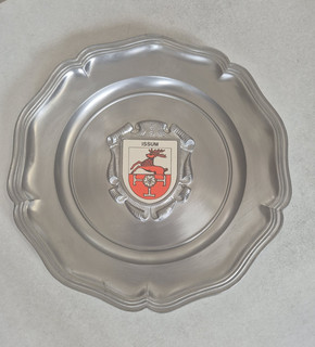 Zinnteller Wandteller Wappenteller Zierteller mit Aufhängung Wappen ISSUM