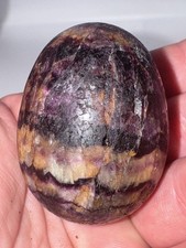 Damaged Antique Vintage Bluejohn Egg Carving140g will suit lapidary silver smith