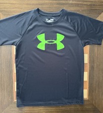 Under Armour heatgear boys black short sleeve t-shirt size youth L.