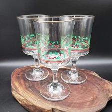 Set of 3 Arby’s Holly Mistletoe Glass Goblets Gold Rim Holiday 1980s VTG