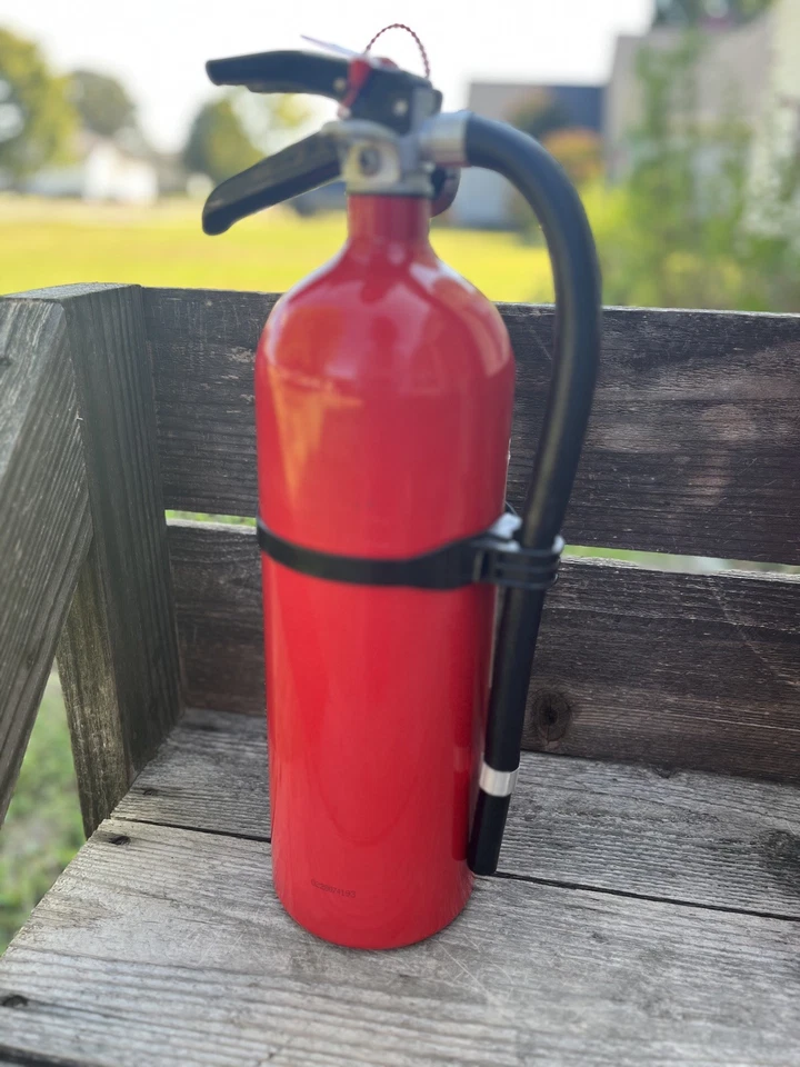 Lote 4 Extintores Kidde Seguridad en el Hogar Envío Gratuito REPARADOS ABC OSHA UL NUEVO Foto 4 de 4