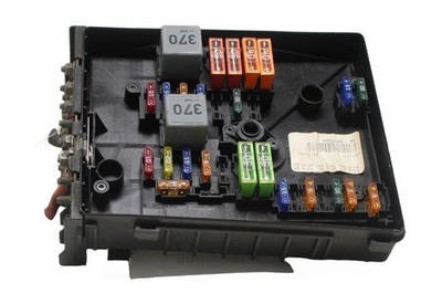 2012-2016 EOS Fuse Box Engine Compartment OEM 1565438