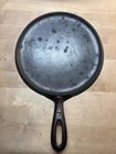 GRISWOLD CAST IRON ROUND GRIDDLE #7, Large Logo #607
