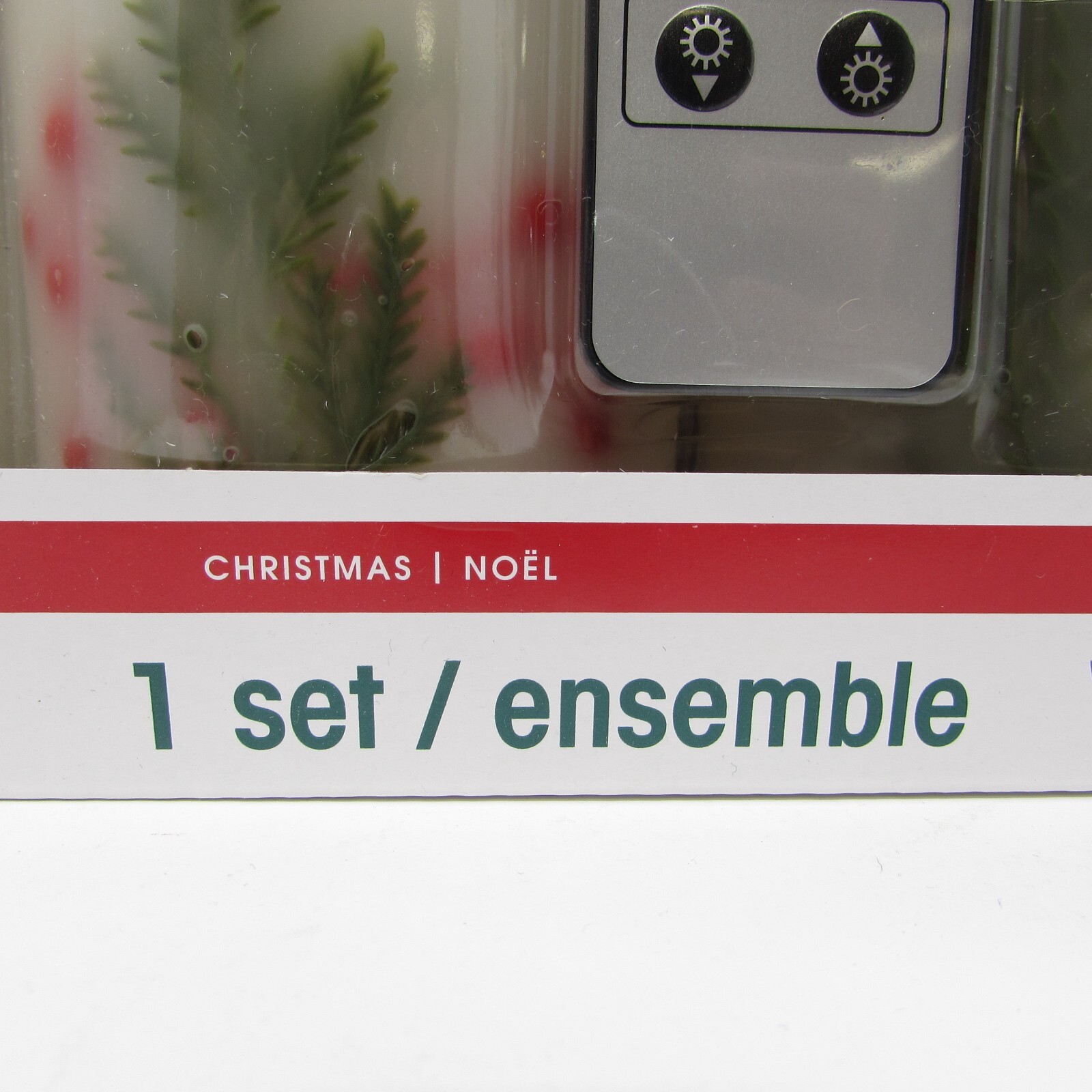 Ashland Set of 8 Candles Noel Christmas Holly LED With Remote Various