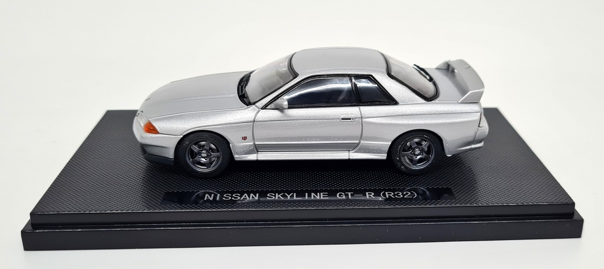 Ebbro 1/43 Nissan Skyline GT-R R32 Silver 1989 Diecast Scale