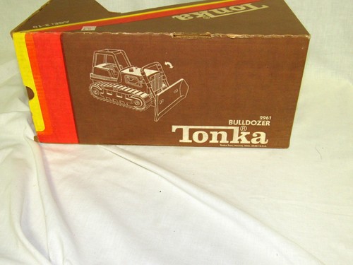 TONKA MIGHTY BULLDOZER--NEW OLD STOCK IN BOX--1978--NO RESERVE -- - Picture 6 of 7