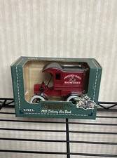 1993 ERTL 1905 Delivery Car Bank Anheuser-Busch Budweiser #2774