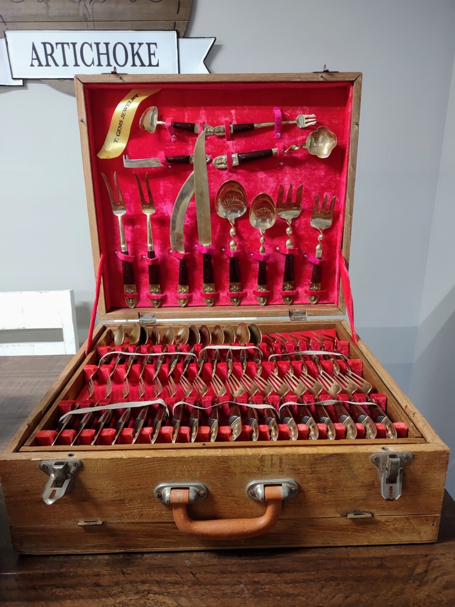 Thai Star Of Siam Service For Twelve Bronzeware And Wood Flatware