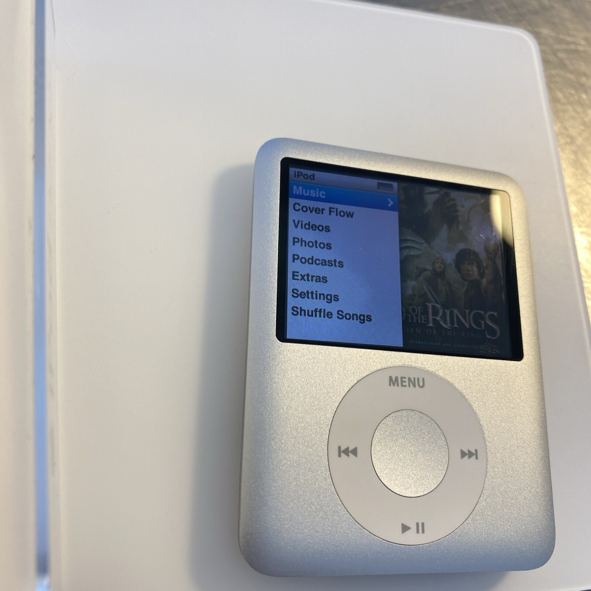 即日発送Apple iPod nano第3世代4GB シルバー新品未使用 Apple iPod nano 3rd Generation Silver (4 GB) for sale online | eBay