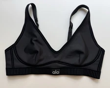 Alo Airlift Line Up Bra Black M Medium Pre-owned