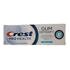 Crest Pro-Health Gum Detoxify Toothpaste, Deep Clean, 3.7 oz Exp 10/26