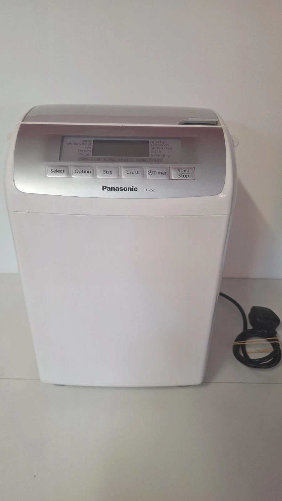 Panasonic Homemade Bake Bread Maker Model SD-257 White Automatic