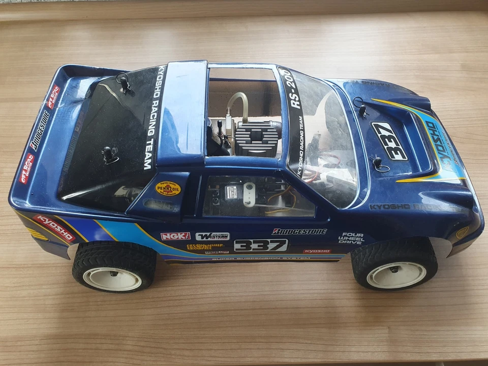Kyosho Ford RS-200 RS200 4WD 1:10 Vintage Rally Car - Image 3 of 4
