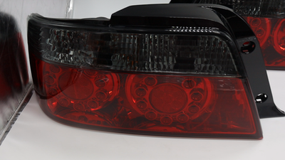 Toyota Chaser JZX100 JZX101 GX100 GX105 Tail Lights Rear Lamps