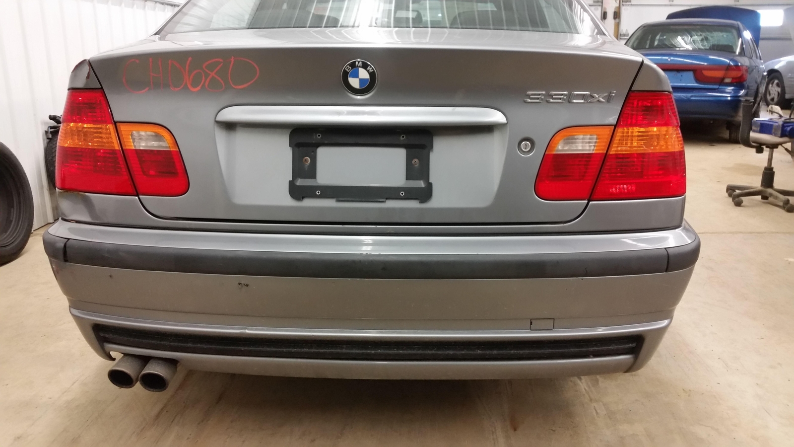 0105 BMW 330I REAR TRUNK DECKLID LIFT GATE SILVER GRAY PAINT CODE A08