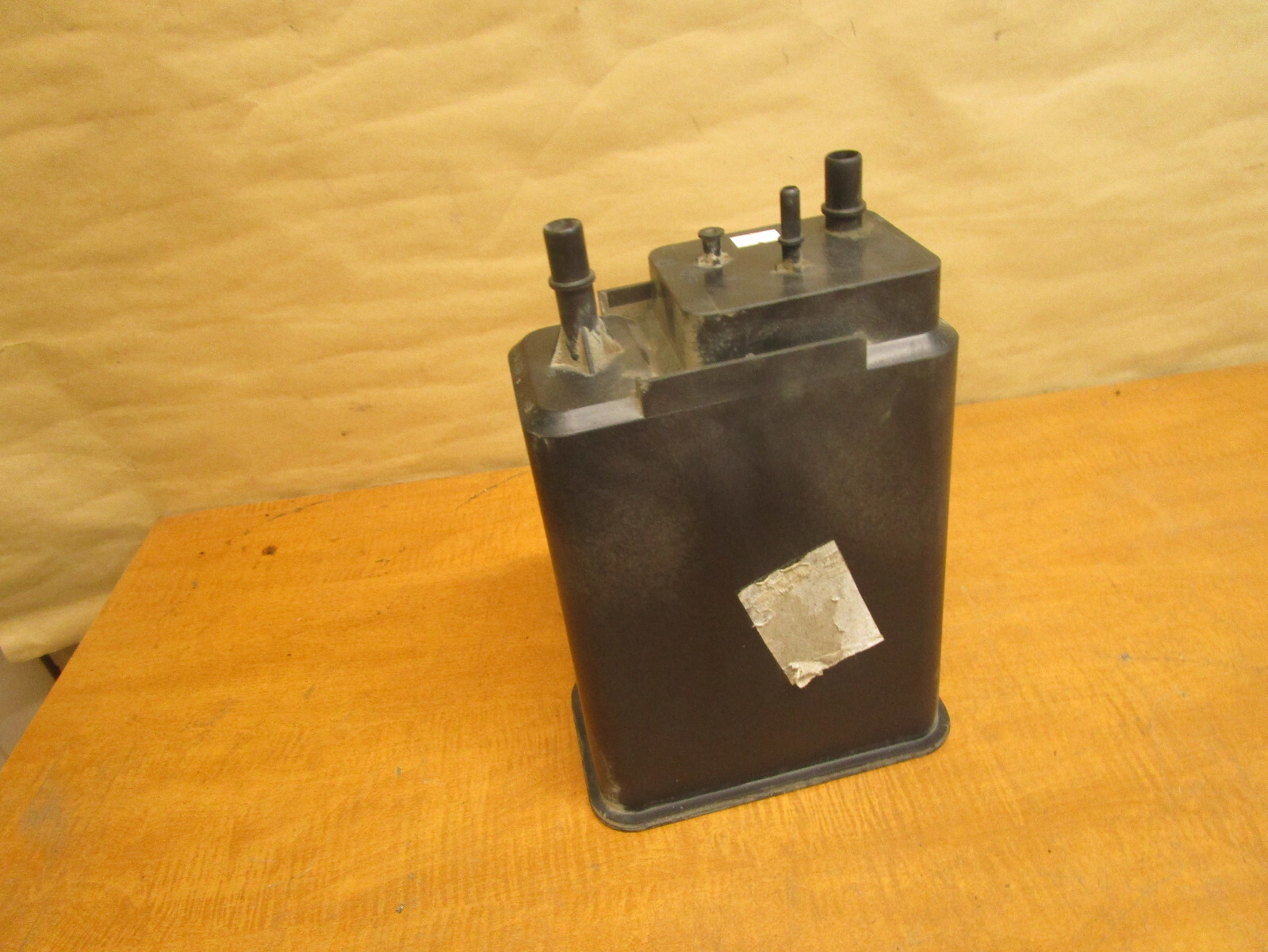 Maserati Coupe, Spyder,  Fuel Charcoal Canister, Vapor Filter - P/N 185135