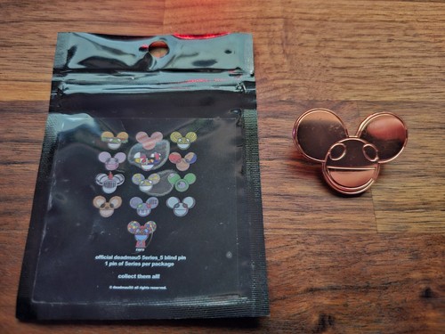 Deadmau5 Series_5 Enamel Pin Bronze #73/200 - Picture 1 of 3
