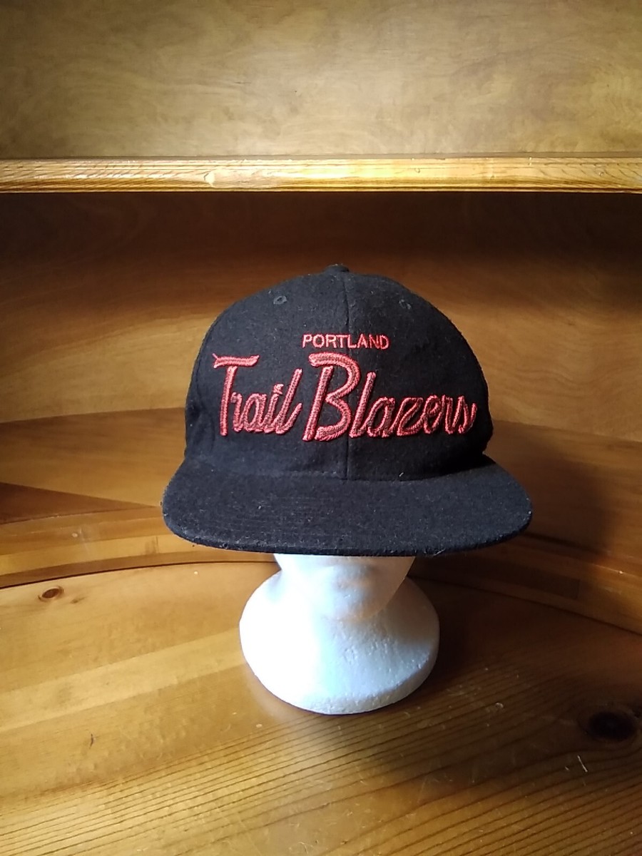 Vintage Mitchell And Ness Portland Trail Blazers Script Snapback