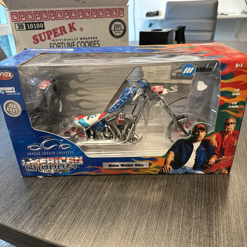 American Chopper The Series Miller Welder Bike Motorcycle New in Box 1:10 Scale - Image 2 of 4