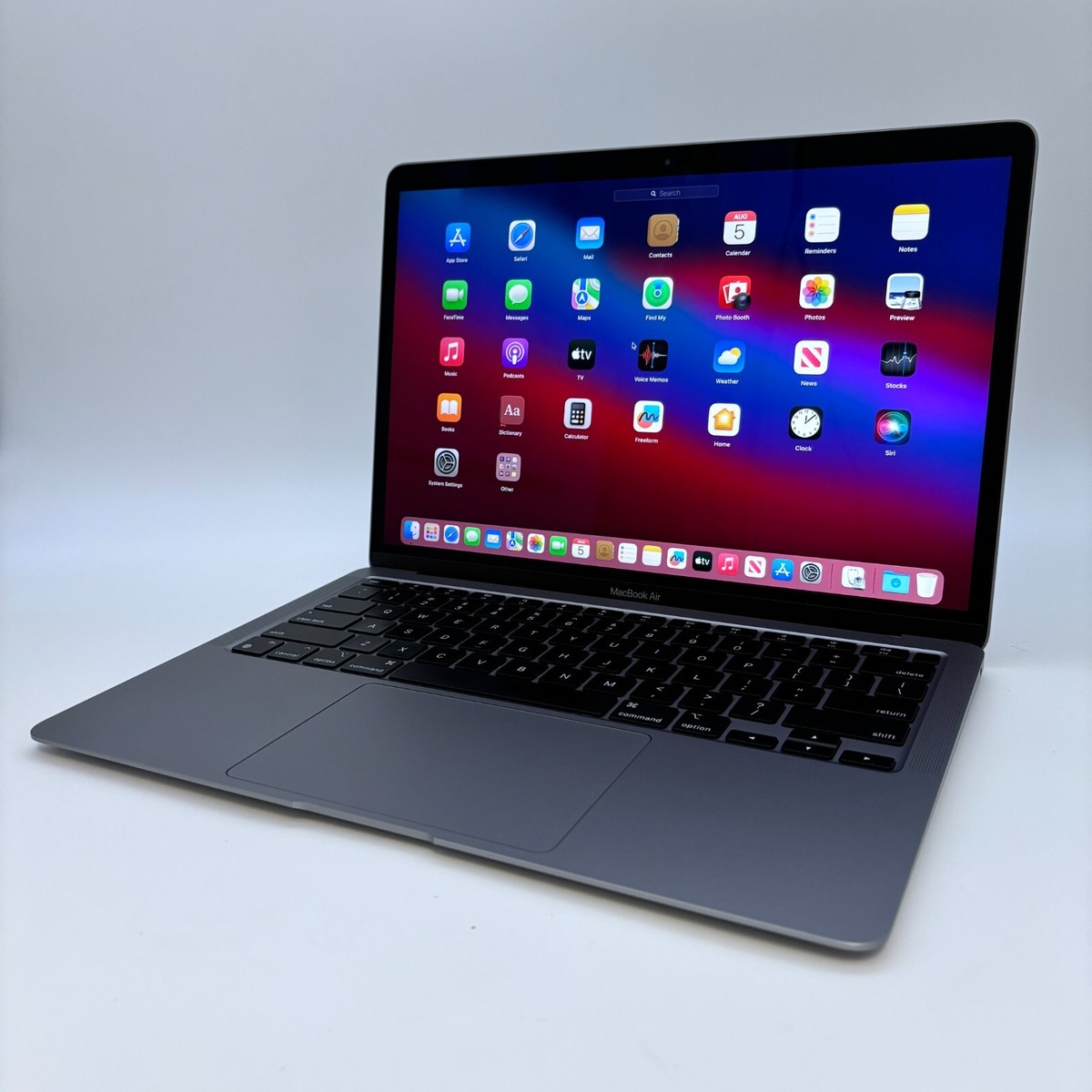 2020-2021 MacBook Air M1 3.2GHz (Core Pro GPU) 16GB RAM 2020-2021 MacBook Air M1 3.2GHz (Core Pro GPU) 16GB RAM