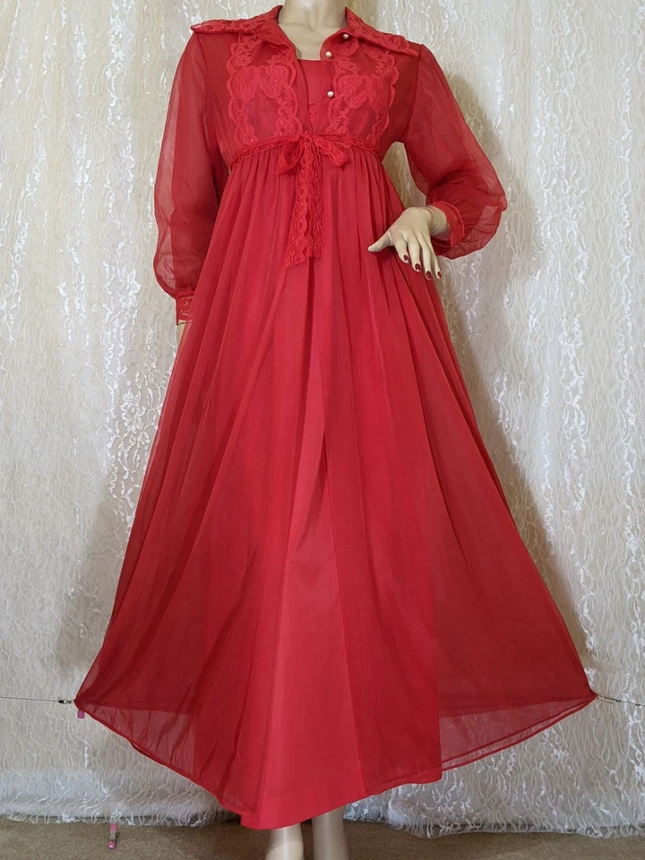 Vintage SEARS Lingerie Red Lace Double Chiffon Nightgown Robe Peignoir Set SM - Image 3 of 4