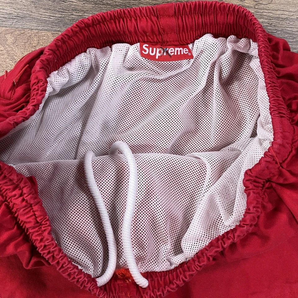 Supreme Shorts Mens Large Red Spell Out Lined Swim Trunks Bathing Suit - Image 4 of 4