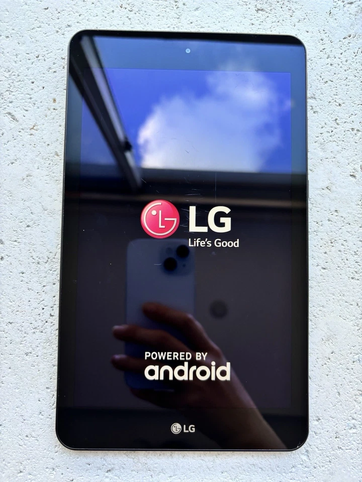 LG Gpad 8 Plus Used Tablet 32Gb - Wifi & 4G LTE - Black - Tmobile - Image 3 of 4