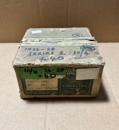 Jeu de pistons vintage NOS bien dignes, +040" oversize, 1936-38 Morris 10/4. - Photo 1/12