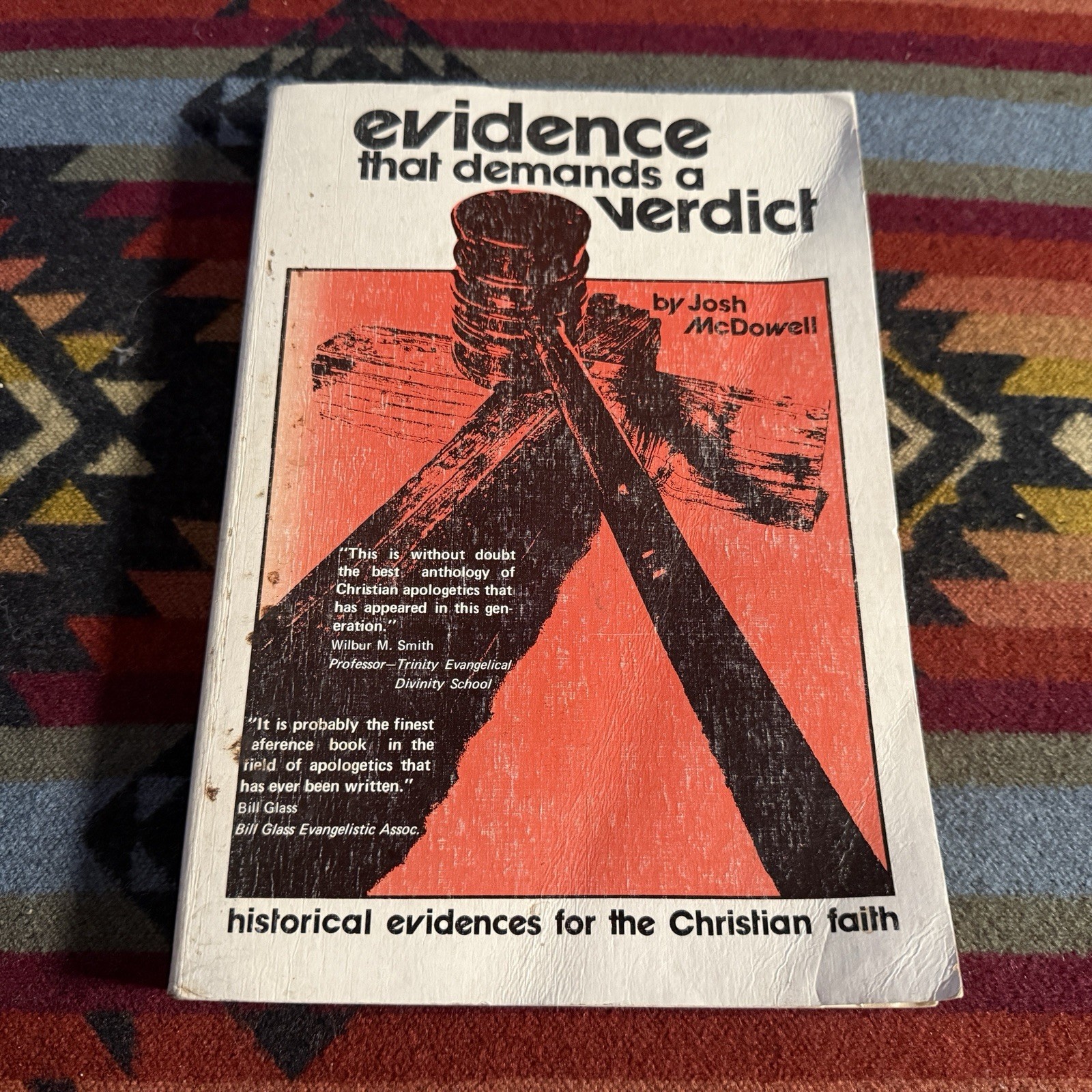 Evidence That Demands a Verdict by Josh McDowell 1972 Paperback Book