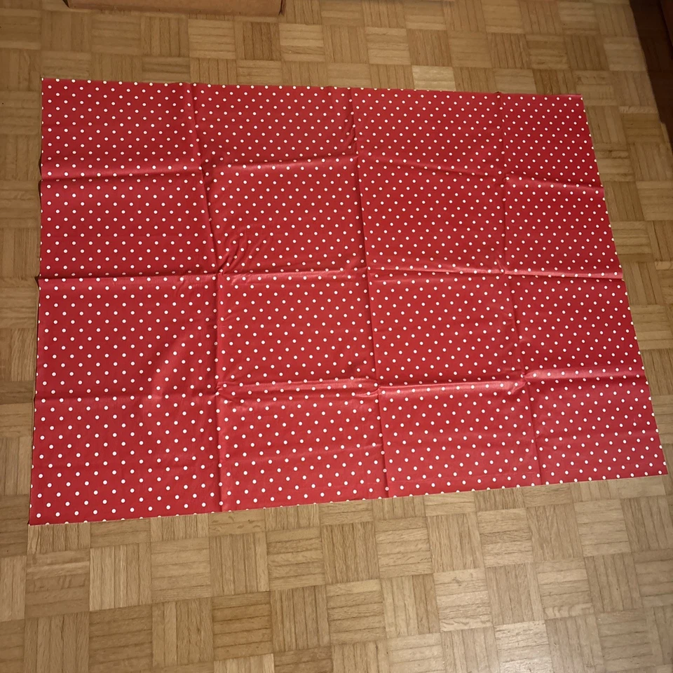 Tischdecke Rot mit weißen Punkten 
