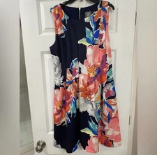 Vince Camuto Navy Floral Fit And Flare Short Cocktail Formal Dress, Size 12