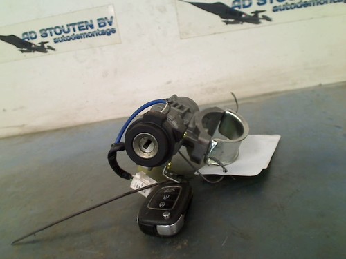 ZÜNDSCHLOSS + SCHLÜSSEL IGNITION SWITCH + KEY Hyundai i20 (GBB) 2017
