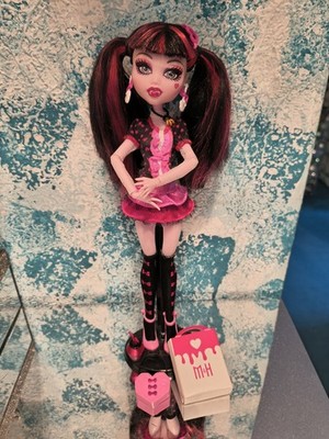Monster High Draculaura In Killer Style Outfit