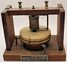 HISTORICAL MODEL REPRODUCTION BELL TELEPHONE BELLS FIRST TELEPHONE